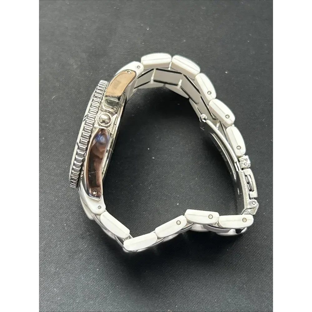 MOP Dial White Bezel And Band Women’s Quartz Watch